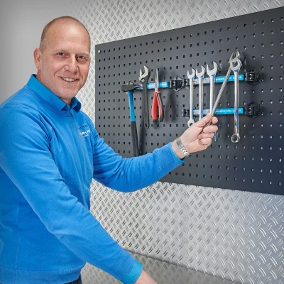 Afbeelding van Datona Magneetstrip Voor Gereedschapsbord 25 Cm (set Van 4 Stuks) Zwart