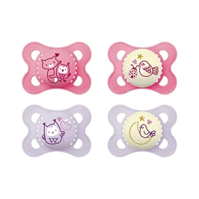 Afbeelding van MAM Originele Pure Day &amp; Night fopspeen in set van 4, babyfopspeen duurzaam en biologisch hernieuwbaar materiaal, speen SkinSoft siliconen, met fopspeenbox, 0 6 maanden, vos/uil/vogel