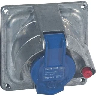Afbeelding van Legrand cee geschakelde inb contactdoos 16a 6h 230v 2p a ip44 metaal hypra 052012