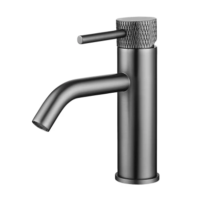 Afbeelding van Wiesbaden Ribbd wastafelmengkraan gunmetal