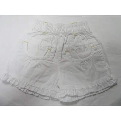 Afbeelding van Dirkje , korte broek short wit meisje 74 9 maand