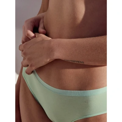 Afbeelding van CALIDA Natural Comfort slip voor dames, regular cut, natuurlijke glans en gladde grip, soft green, 48 50