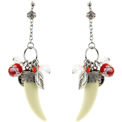 Afbeelding van Behave Oorbellen zilver kleur met rode hangers en tand