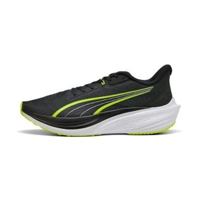 Afbeelding van PUMA Unisex Darter PRO Road Running Schoen, Zwart Geel Alert Wit, 10 UK, 44.5 EU
