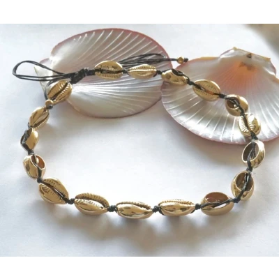 Afbeelding van Schelpjes Choker goudkleurig
