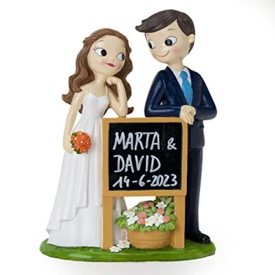 Afbeelding van Mopec Pop&amp;Fun Taartfiguur bruid en bruidegom met schild, 21 cm, voor bruiloft
