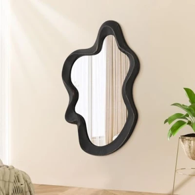 Afbeelding van Onregelmatige spiegel, moderne wolkenwandspiegel, asymmetrisch, houten ingelijste wandspiegel, aan de muur gemonteerd, unieke vorm, artistieke spiegel voor slaapkamer, woonkamer, badkamer