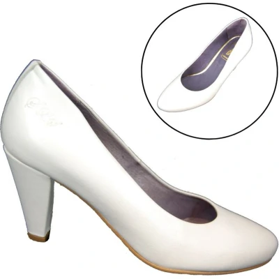 Afbeelding van Stravers Witte Pumps Maat 32 Hakken Kleine Maten Trouwschoenen