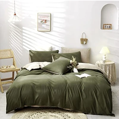 Afbeelding van Damier Groen beddengoed, 155 x 220 cm, olijfgroen, beige, effen dekbedovertrek, superzacht, microvezel, 2 delige dekbedovertrekset met verborgen ritssluiting en kussensloop 80 cm