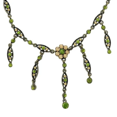 Afbeelding van Behave Ketting antiek goud kleur met bloem hanger en bruine groene zirkonia steentjes