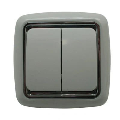 Afbeelding van Benson Wandcontactdoos Wisselschakelaar Inbouw Deluxe Wit met Chroom