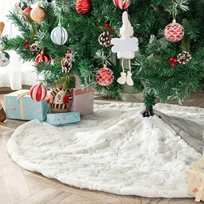 Afbeelding van Deggodech Kerstboomrok, 90 cm, wit, imitatiebont, met zilveren kruispailletten, pluche, mat, voor Kerstmis, nieuwjaar, feest, decoraties (White S, 77 cm)