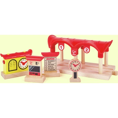 Afbeelding van Hape Treinstation met licht en geluid E3702
