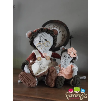 Afbeelding van Haakpakket Funny Mouse set Oma leest voor