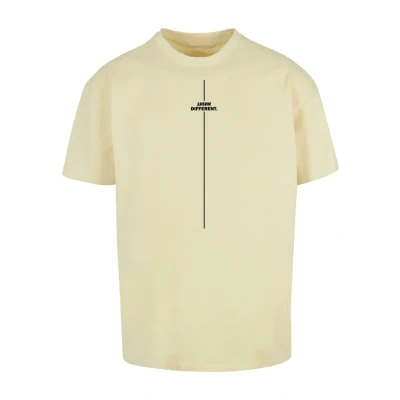 Afbeelding van Merchcode Think Different Heavy Tshirt print, Heren, Maat: 4XL, Softyellow