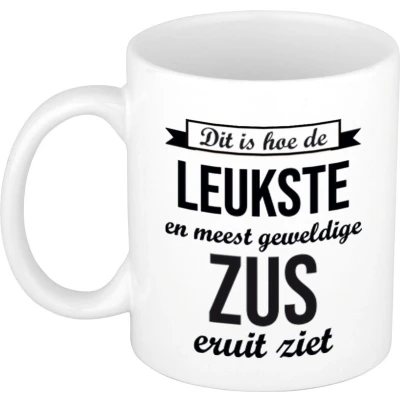 Afbeelding van Leukste en meest geweldige zus cadeau mok / beker wit 300 ml feest mokken