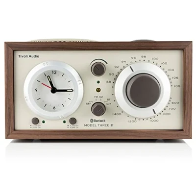 Afbeelding van Tivoli Audio Model 3 BT w/ USB Wekkerradio met Bluetooth Walnoot/Beige