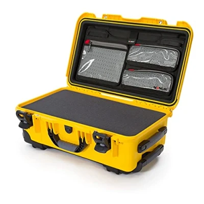 Afbeelding van Nanuk 935 Geel met Plukschuim en Lid Organizer