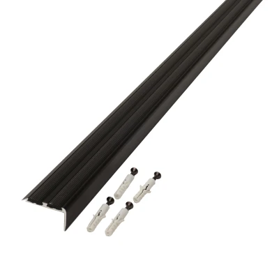 Afbeelding van Trapneusprofiel 1200 x 36 20 mm zwart 14 stuks