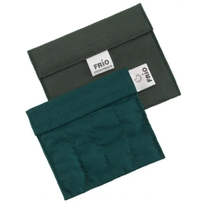 Afbeelding van FRIO GLAUKOM Koeltas voor insuline, 12 x 14 cm, groen, met waterdichte nylon binnenzak, geen ijspack of batterijen nodig, een combinatie van ampullen patronen, pen