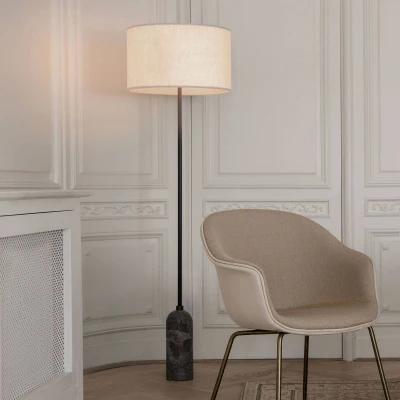 Afbeelding van GUBI Gravity vloerlamp grijs gemarmerd/crème
