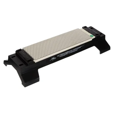 Afbeelding van &quot;DMT DuoSharp® slijpsteen met extra fijn/fijn hardcoat™ oppervlak en sokkel (8&quot;&quot;/20,32 Cm), speciaal voor keramische messen, 1 stuk, W8EF H WB&quot;, meerkleurig