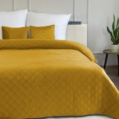Afbeelding van Euromat Beddensprei, doorgestikte sprei, gewatteerde met 2 kussenslopen 40 x cm (mosterdgeel, velvet amarante, 180 220 cm)