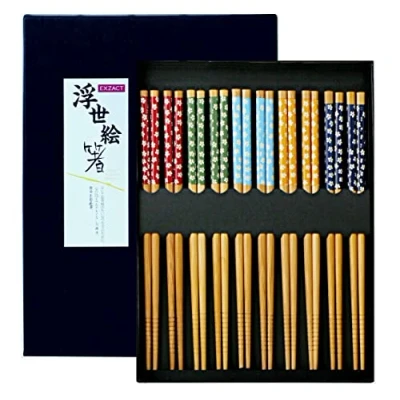 Afbeelding van Exzact eetstokjes cadeauset, 10 paar herbruikbare natuurlijke bamboe in een mooie zwarte handgemaakte doos Japanse stijl versierd