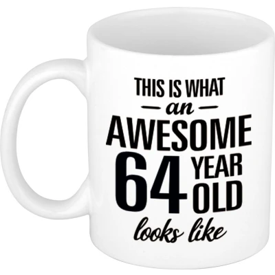 Afbeelding van Awesome 64 year cadeau mok / verjaardag beker 300 ml feest mokken