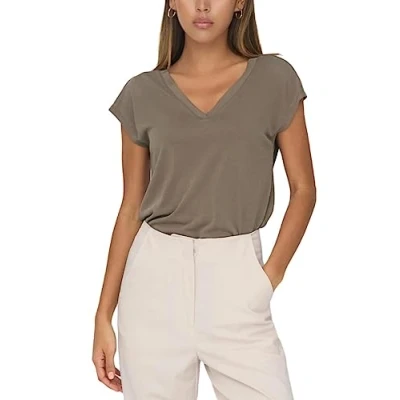 Afbeelding van Only T shirt Onlfree Life S/s Mod.v neck Top Jrs 15287041 Walnut Dames Maat XS