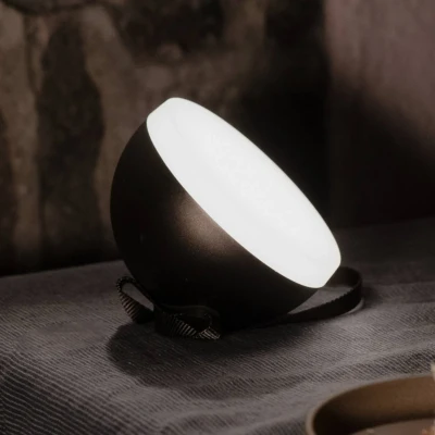 Afbeelding van New Works Sphere Tafellamp LED Oplaadbaar Outdoor Dark Bronze