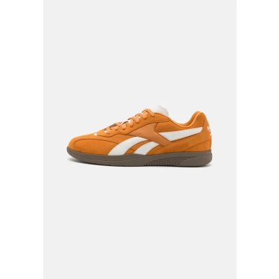 Afbeelding van Reebok Classic Hammer Street Unisex Sneakers laag, Maat: 42, Sunbaked clay/chalk Textiel/ synthetisch