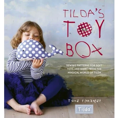Afbeelding van Tilda&#039;S Toy Box: Sewing Patterns for Soft Toys and More from the Magical World of Tilda