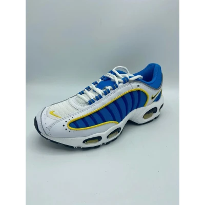 Afbeelding van NIKE AIR MAX TAILWIND IV