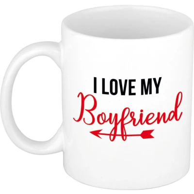 Afbeelding van I love my boyfriend cadeau koffiemok / theebeker wit met pijl 300 ml feest mokken