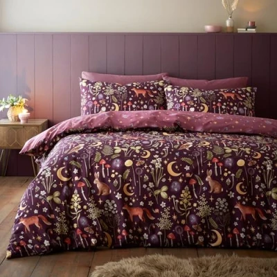 Afbeelding van Catherine Lansfield Enchanted Twilight omkeerbare eenpersoons dekbedovertrek set met kussensloop pruim