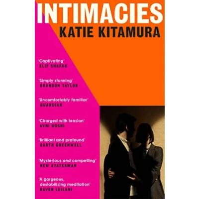 Afbeelding van Intimacies: A New York Times Top 10 Book of 2021