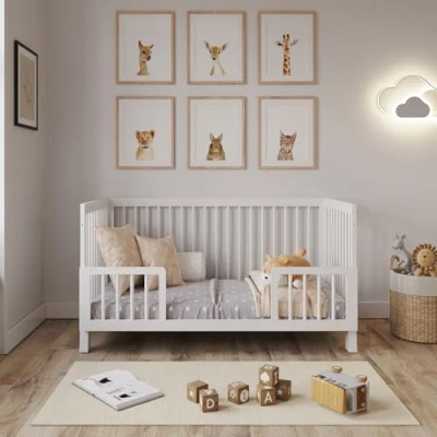 Afbeelding van Love For Sleep ALEXANDER 4 in 1 babybedje 140 x 70 cm, verstelbare matrasbasis, peuter en dagbed, kan worden omgezet slaapbank, inclusief houten barrières, wieg vanaf de geboorte tot 6 jaar (wit)