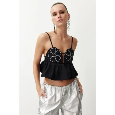 Afbeelding van Trendyol Witte Cropped Bloemen Geborduurde Geweven Blouse Tprss24Bz00030