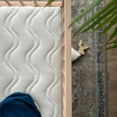 Afbeelding van Kadolis COCOLEGEND Wiegmatras 50x83x5 cm 100% natuurlijke Cocolatex kern Voor wiegen en kinderbedjes Afneembare wasbare hoes OEKO TEX label