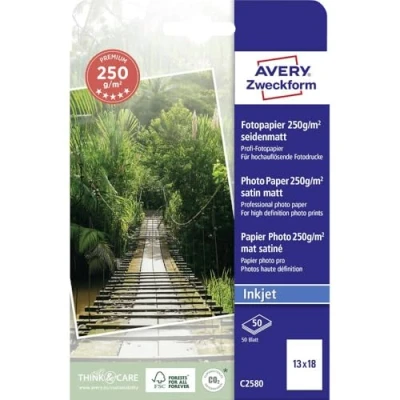 Afbeelding van Avery Zweckform Art. C2580 Premium Inkjet fotopapier (50 vellen, 250 g/m², 13 x 18 cm, zijdematte fotokaarten, eenzijdig gecoat, direct droog en veegvast, fotobladen voor inkjetprinters) wit