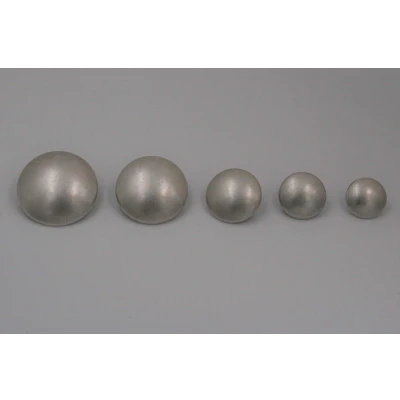 Afbeelding van Zilver mat licht gebogen metalen knopen met oog (10 stuks) (22 mm)