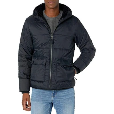 Afbeelding van Amazon Essentials Heren Lange Mouwen Waterbestendig Sherpa Gevoerde Puffer Jacket, Zwart, S