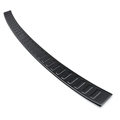 Afbeelding van teileplus24 AL157 Achterbumperprotector voor Seat Leon 4 KL ST deur Aluminium afschuining, Farbe Alu:Zwart