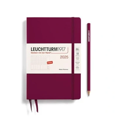 Afbeelding van LEUCHTTURM1917 371022 Weekplanner Paperback (B6+) 2025, Port Red, Engels