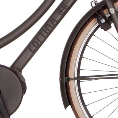 Afbeelding van Cortina Spatbord voor 28 E U4 black gold matt