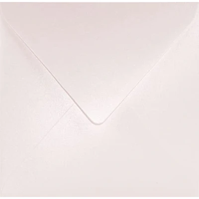 Afbeelding van Netuno 25 parelmoer licht roze vierkante enveloppen zonder venster 153x153mm Aster Metallic Candy Pink puntflap glanzend voor uitnodigingen wenskaarten bedankbriefje