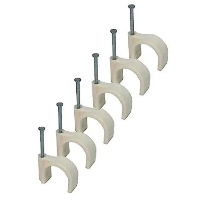Afbeelding van Witte ronde kabelklemmen met bevestigingspijker K type 50 stuks (16 mm)