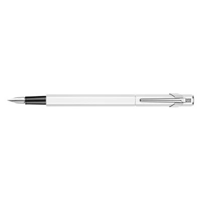 Afbeelding van caran dache vulpen 849 classic line wit