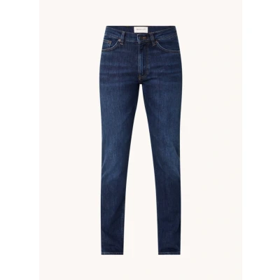 Afbeelding van Gant heren Slim fit jeans met steekzakken en medium wassing in de kleur Donkerblauw, maat: W36/L32